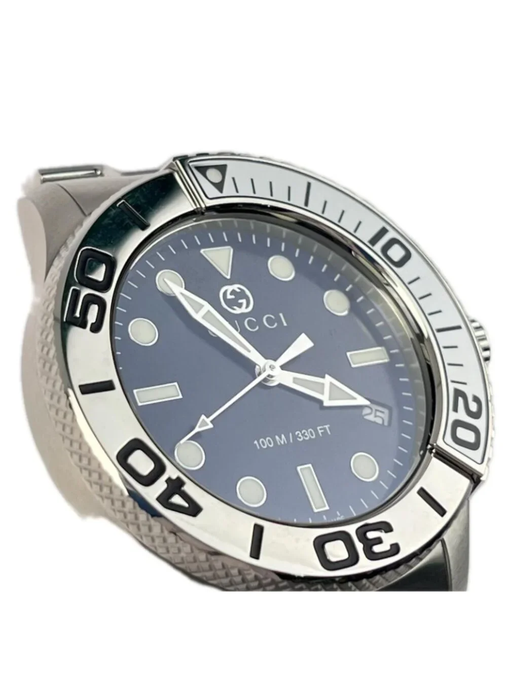 Gucci G-Timeless Diver 126.2